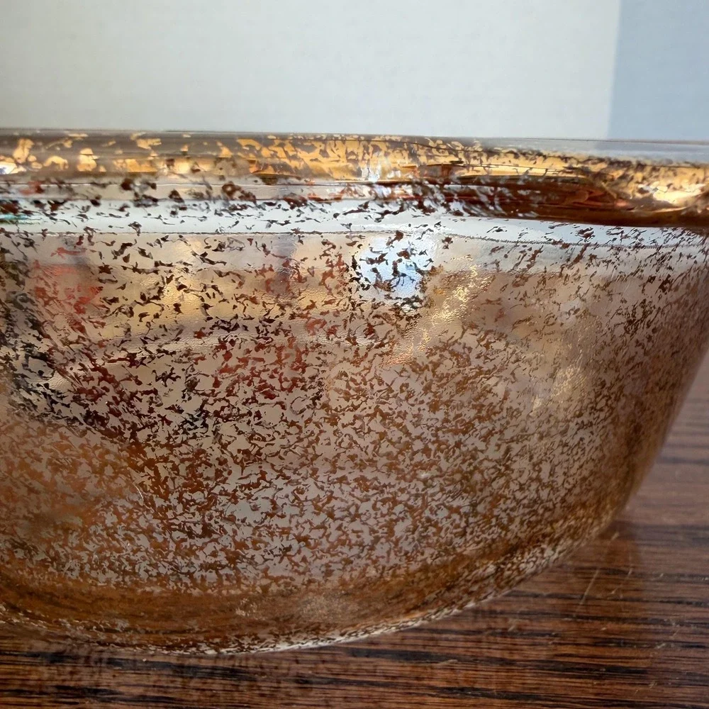 Vintage Anchor Hocking Fire-King 2-Quart Gold Fleck Round Dish Serving Bowl‎